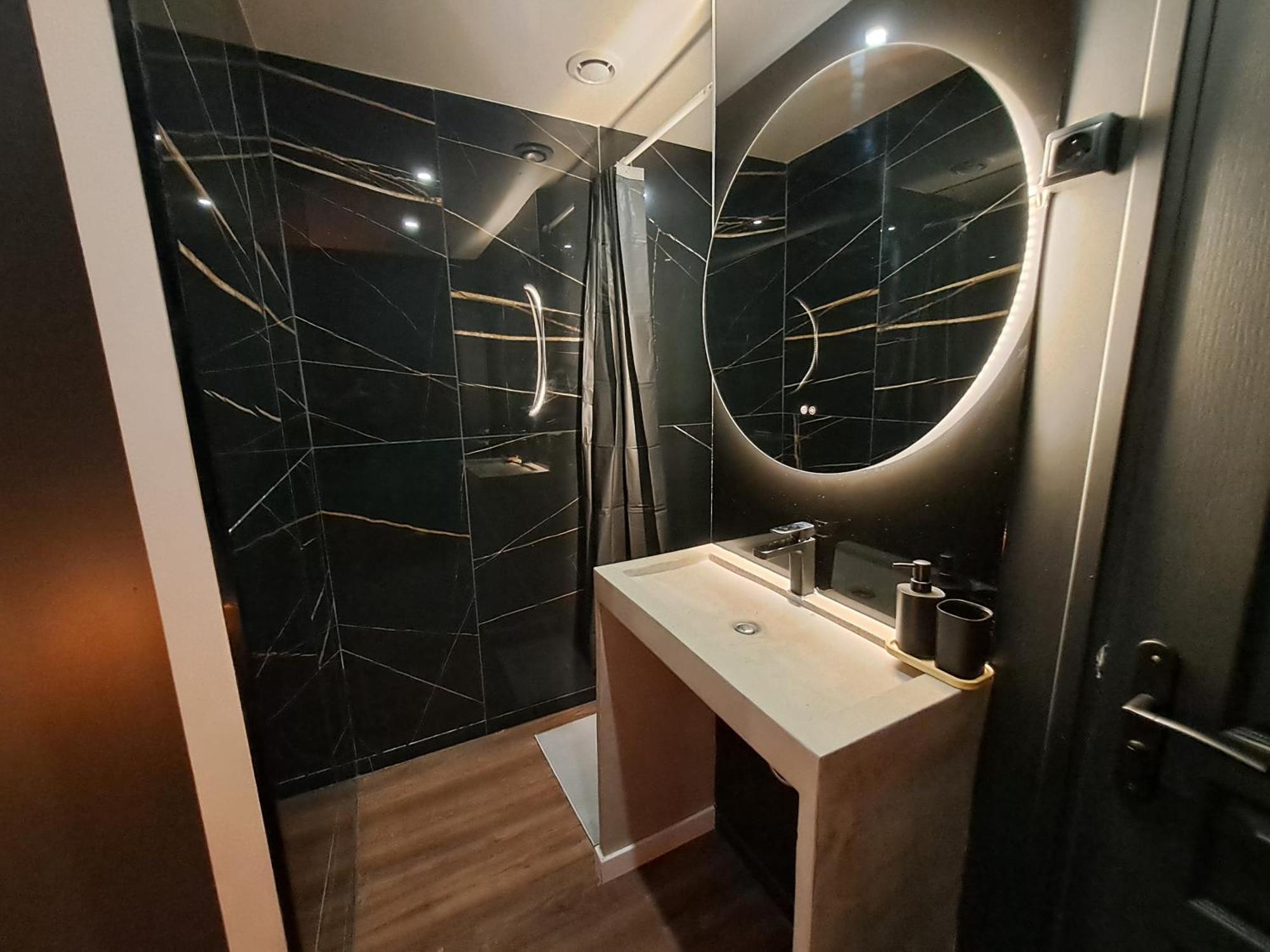 Belle Suite Metro 14 Paris Orly Buitenkant foto